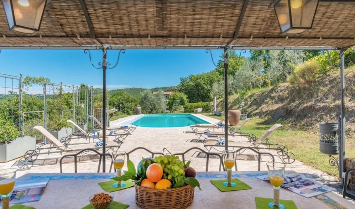 Exclusive Villa Parrano - Countryside With Pool Екстер'єр фото